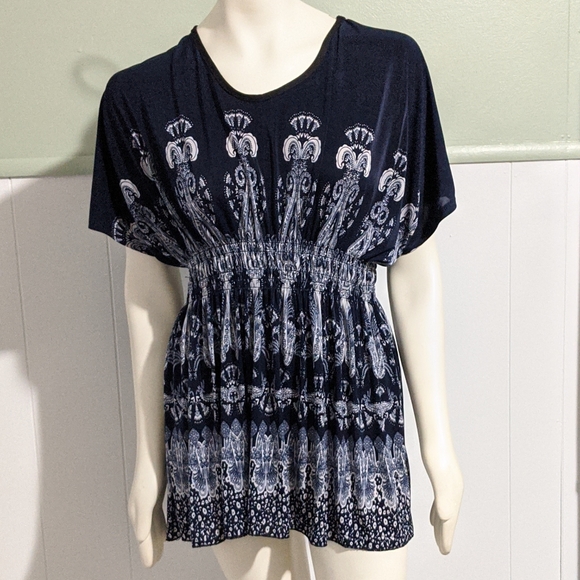 Tunic Top - Picture 2 of 3